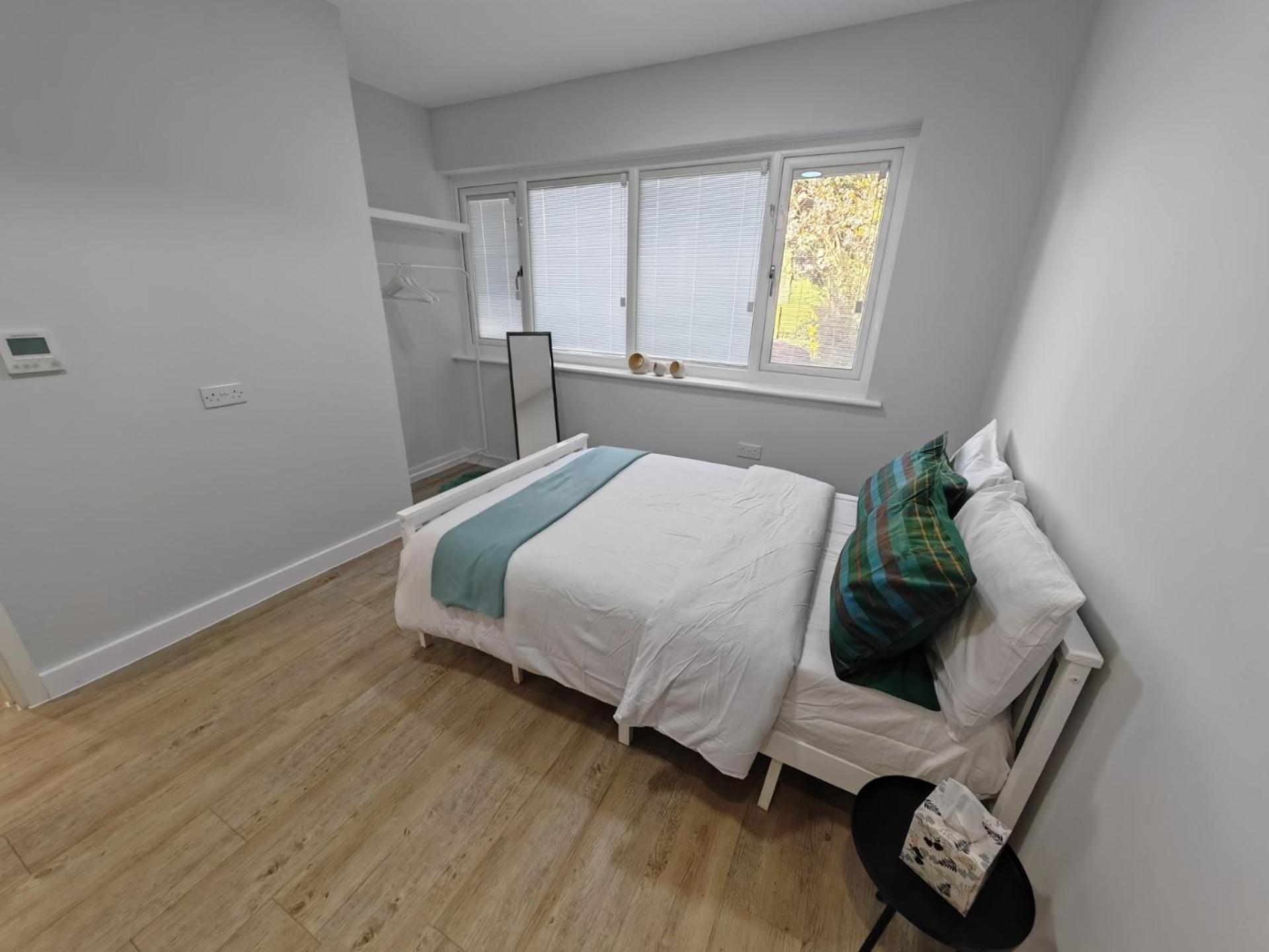 Slieve Apartment Suites Бирмингем Экстерьер фото