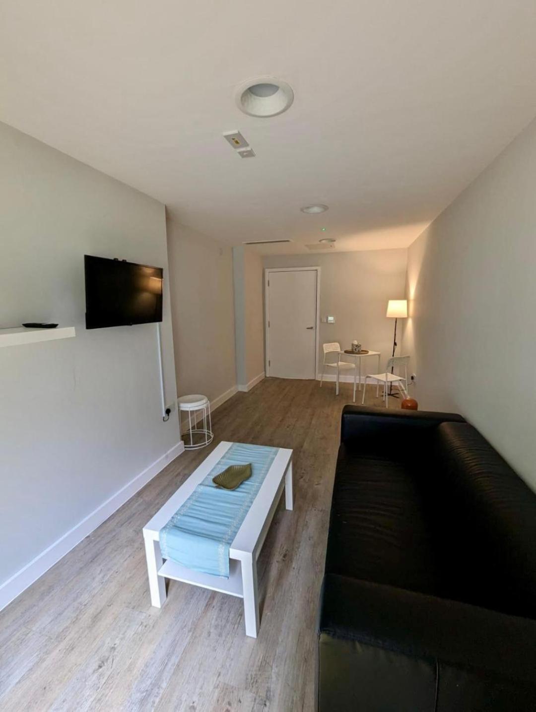 Slieve Apartment Suites Бирмингем Экстерьер фото
