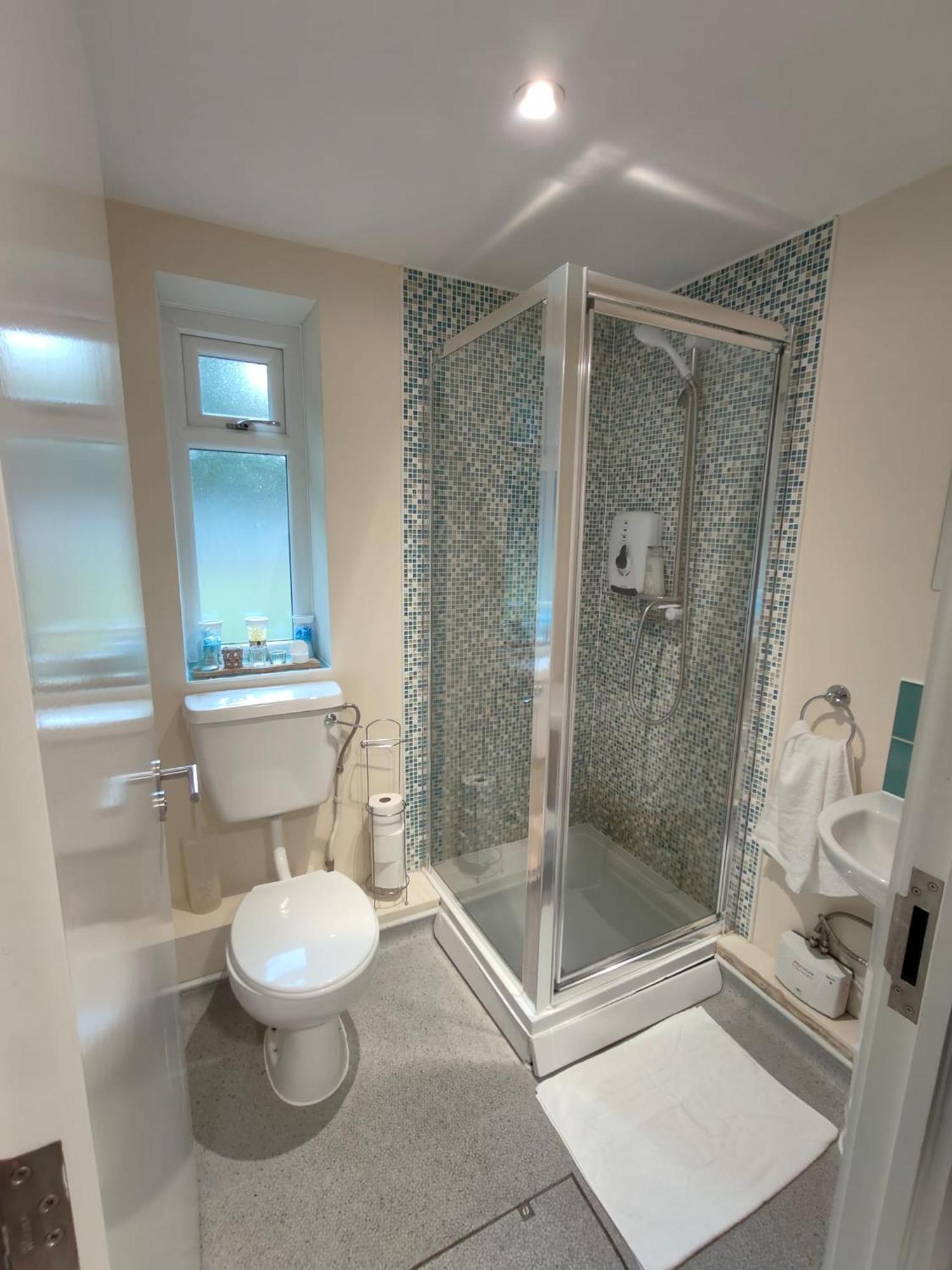 Slieve Apartment Suites Бирмингем Экстерьер фото